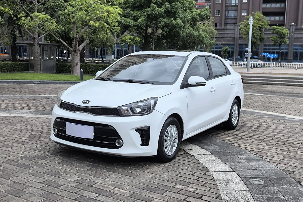 Kia Huanchi 2017 1.4L Automatic Smart Edition Value