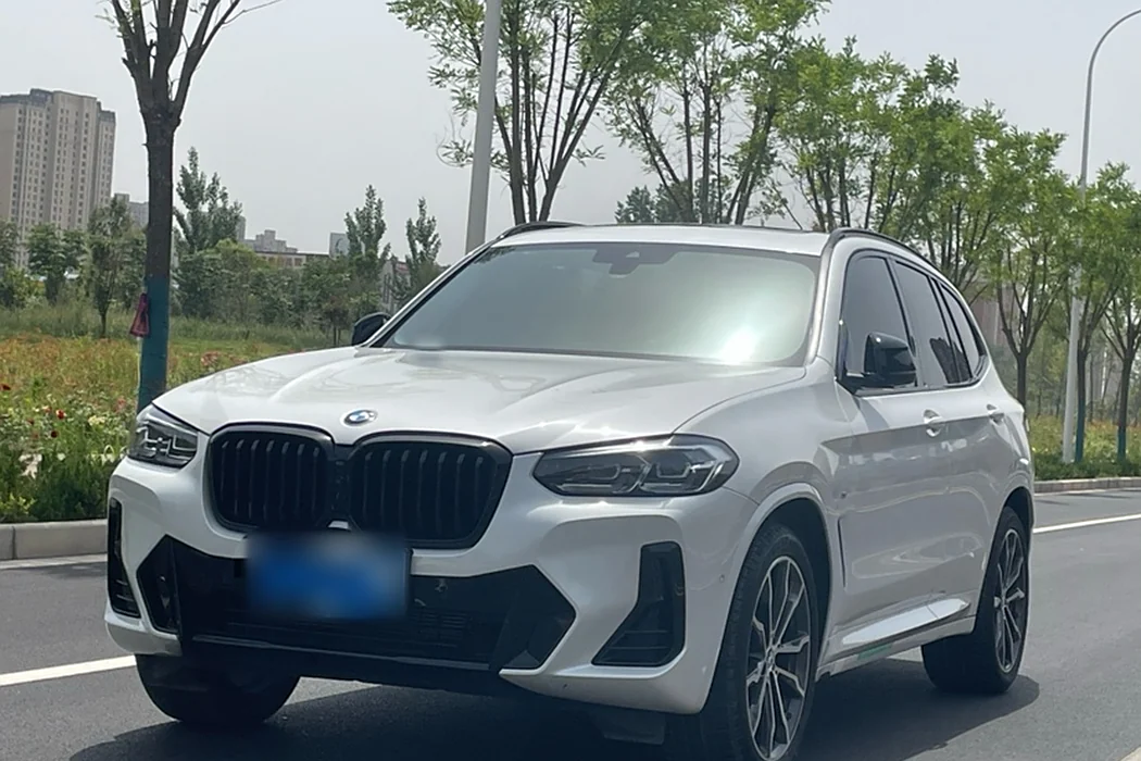 BMW X3 2023 xDrive30i Lead M Obsidian Package