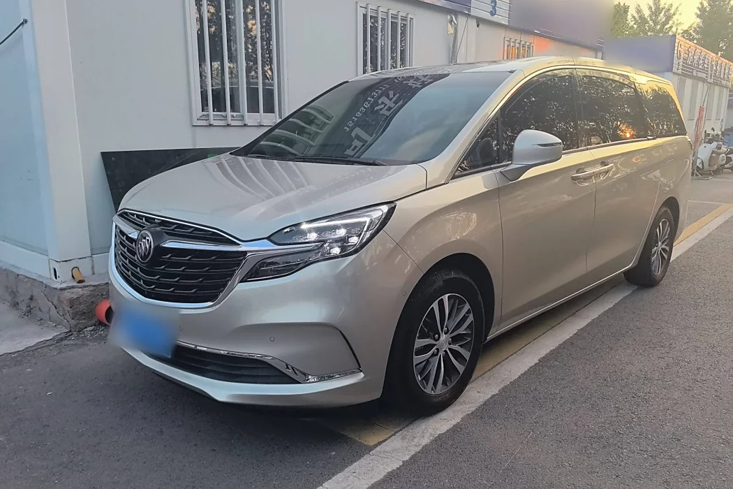 Buick GL8 2020 ES LUZUN 653T SUPERIOR