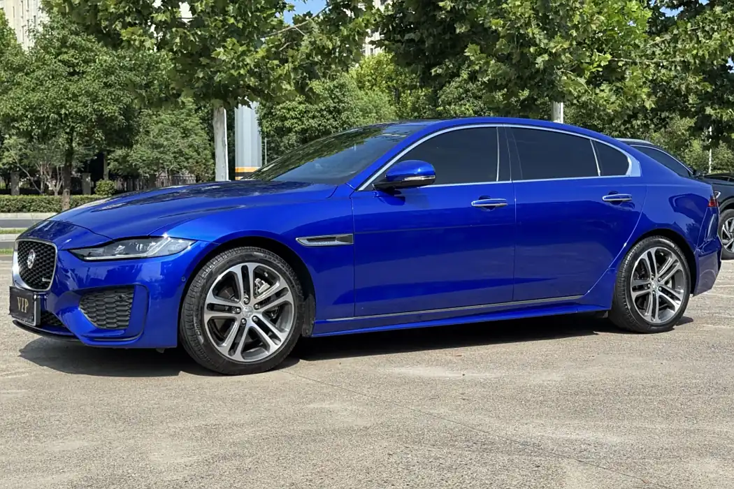 Jaguar XEL 2020 2.0T 200PS R-DYNAMIC S Aggressive Sport