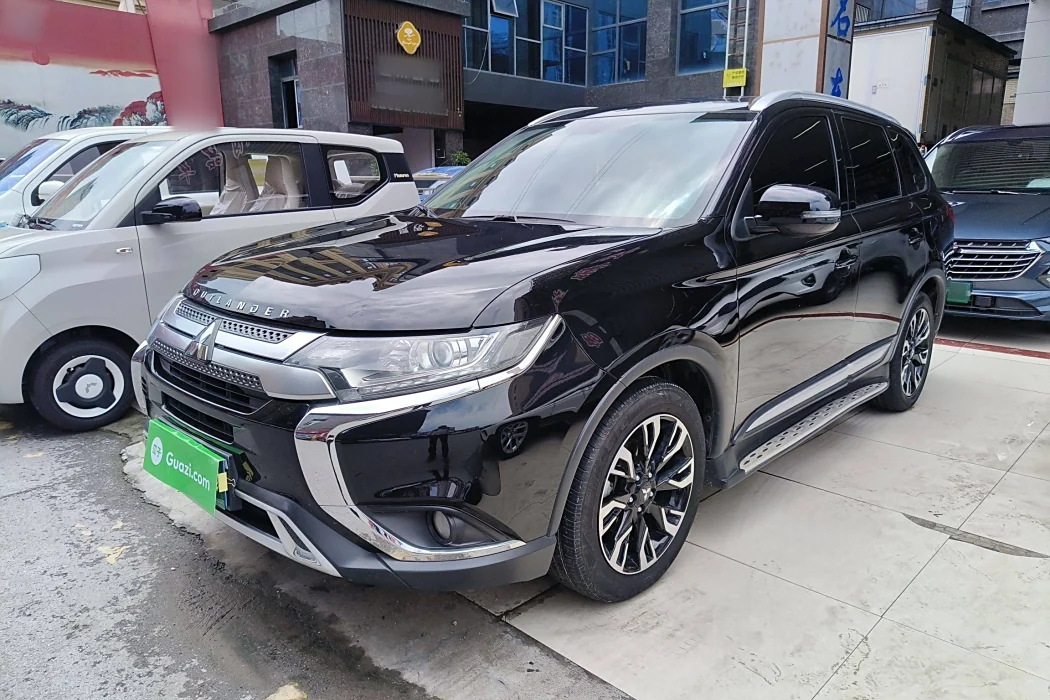 Mitsubishi Outlander 2020 2.0L Two-wheel drive Enjoy Edition 5 seats