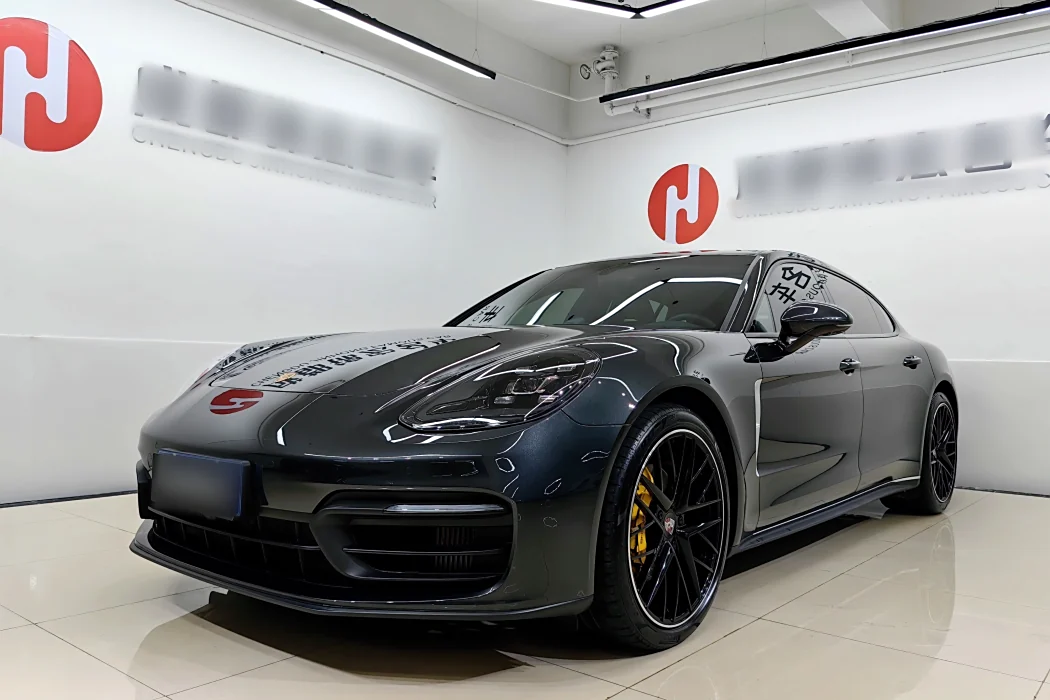 Porsche 2021 Panamera Executive Extended Version 2.9T