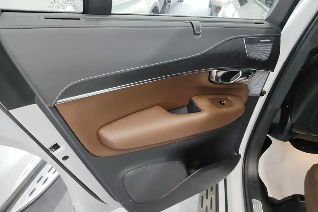 Фото машины 26