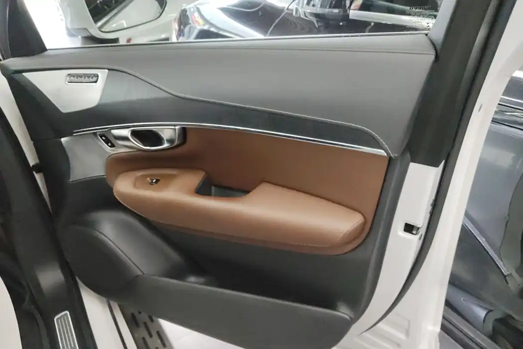 Фото машины 23