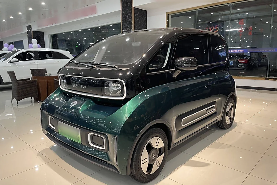 Baojun KiWi EV 2022 Designer Light Edition Lithium Ternary