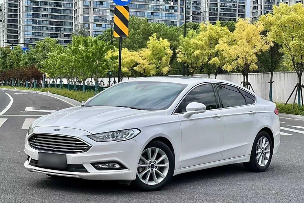 Ford Mondeo 2017 facelift EcoBoost 200 fashion type
