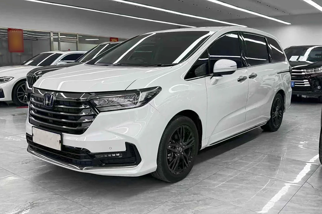 Honda Odyssey 2022 2.0L e: HEV Rui*Extreme Edition