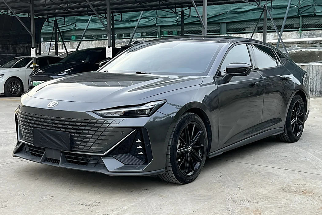 Chang'an UNI-V 2022 1.5T Premium