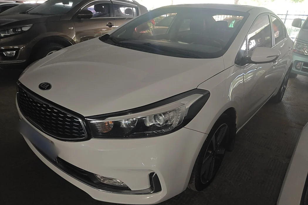 Kia K3 2017 1.6L automatic 15th Anniversary Special Edition GLS