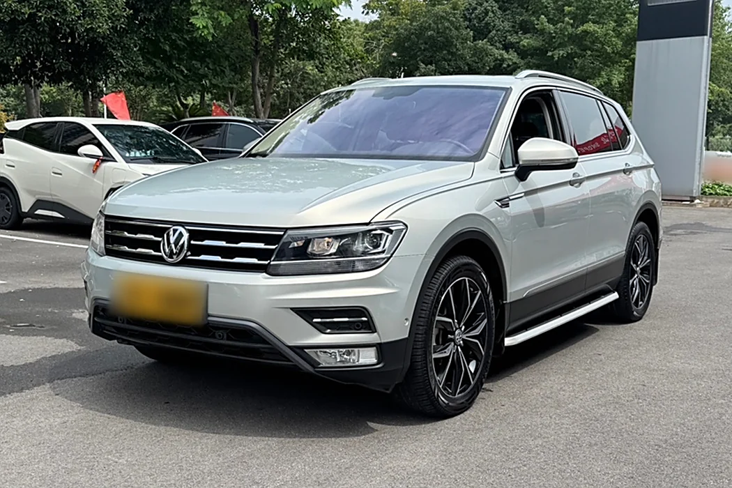 Volkswagen Tiguan L 2019 330TSI automatic two-wheel drive smart luxury edition Country VI