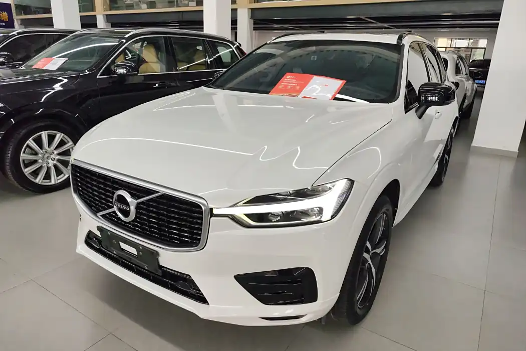 Volvo XC60 2020 T5 four-wheel drive Zhiyuan Sports Edition