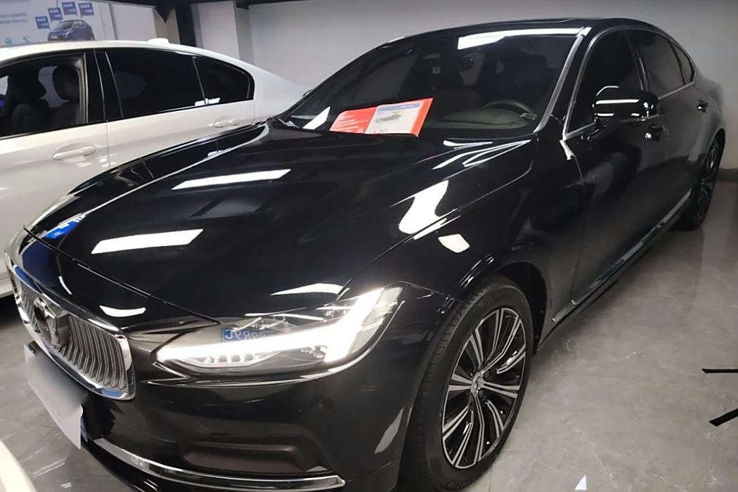 Volvo S90 2022 B5 Intelligent Luxury Edition