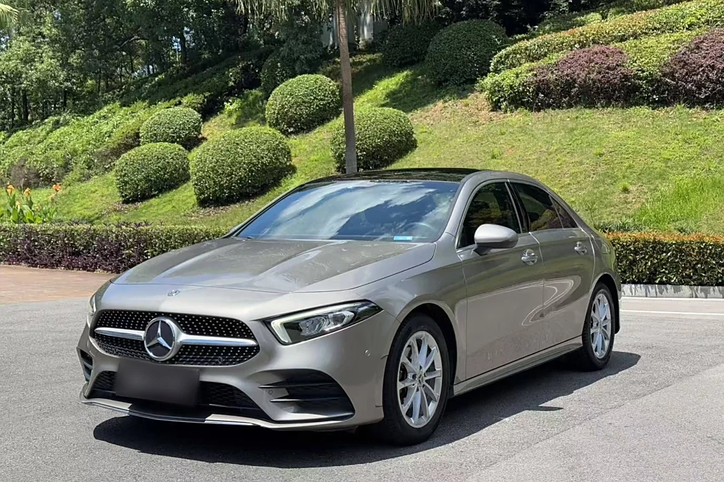 Mercedes-Benz A-Class 2019 A 200 L Sport Sedan