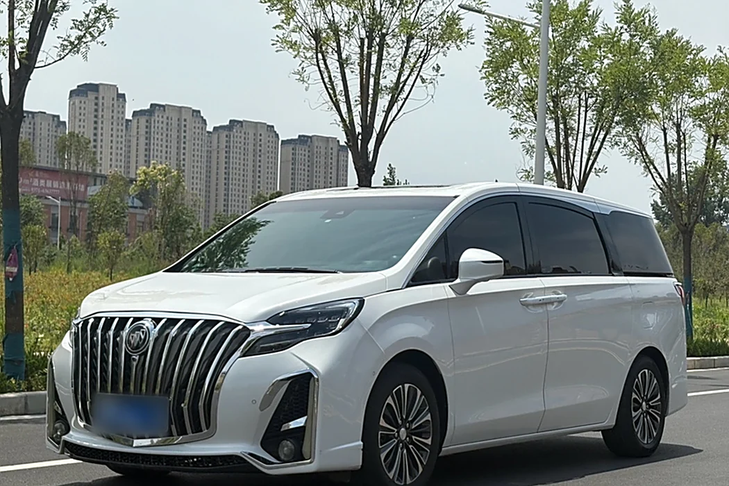 Buick GL8 2020 ES LUZUN 653T LUXURY