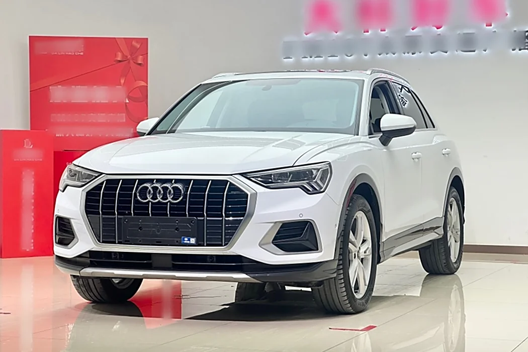 Audi Q3 2022 35 TFSI Stylish Elegance