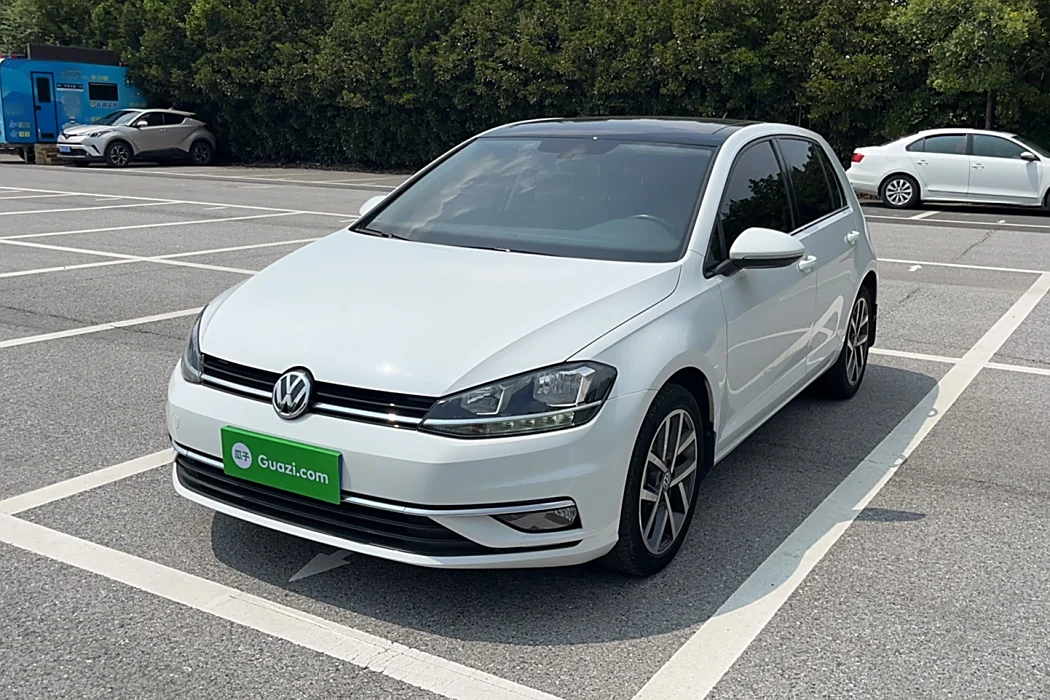Volkswagen Golf 2020 Premium Version 280TSI DSG Comfort Type