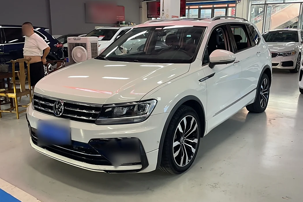 Volkswagen Tiguan L 2021 330TSI automatic two-wheel drive R-Line Premium edition