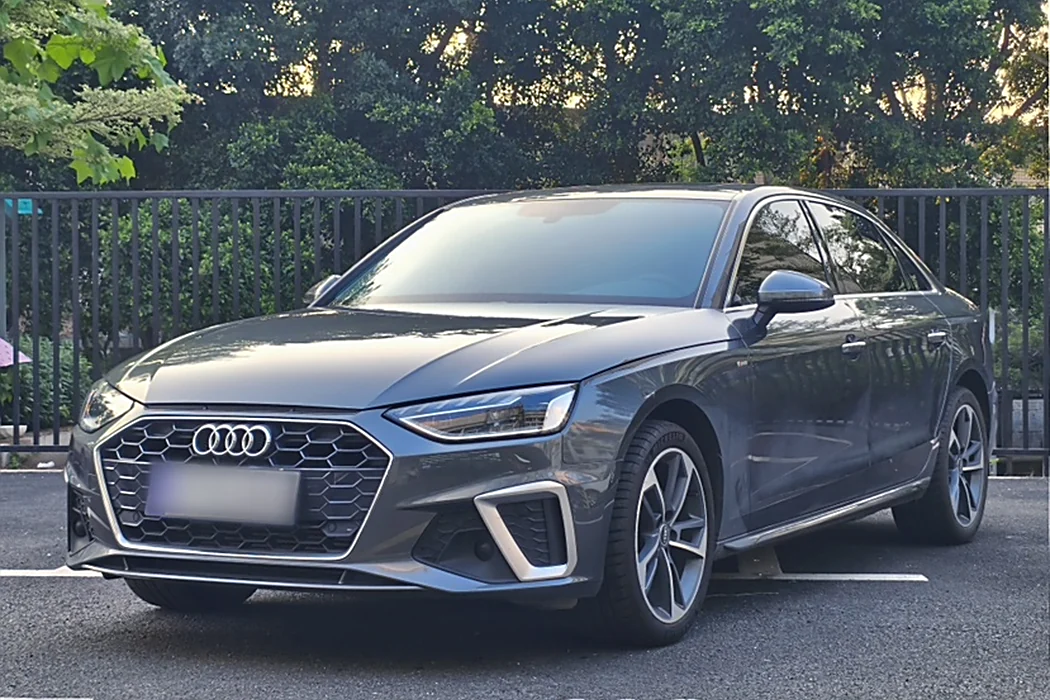 Audi A4L 2023 40 TFSI Stylish and Dynamic