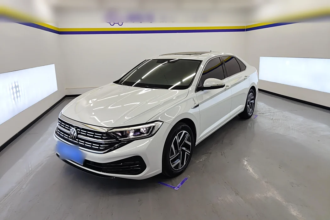 Volkswagen Sagitar 2023 300TSI DSG Beyond Edition