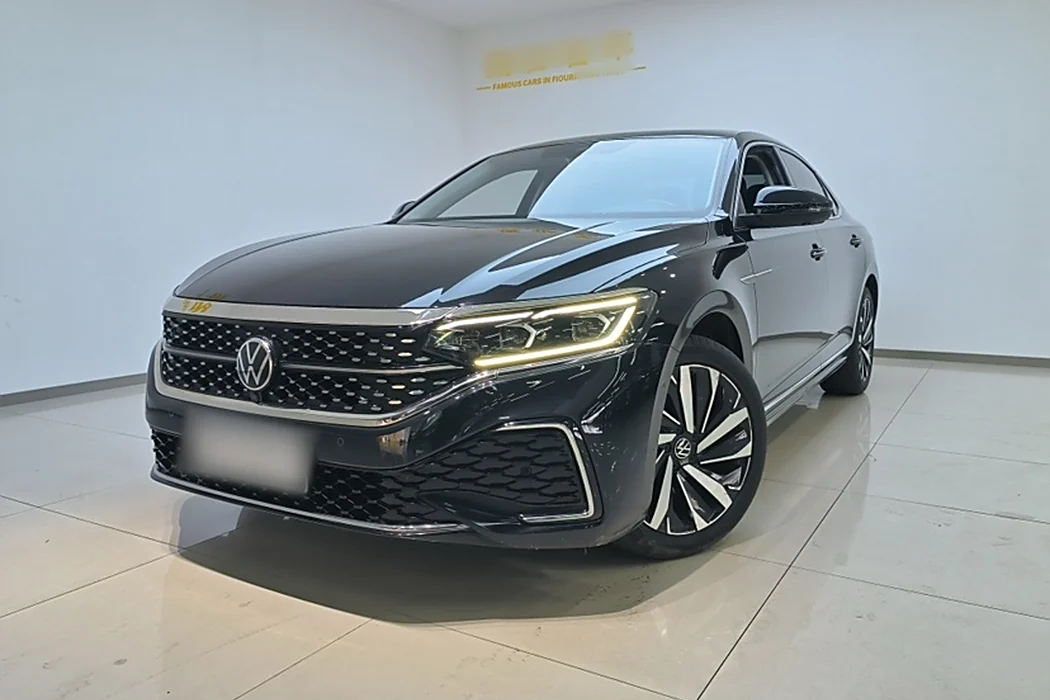 Volkswagen Passat 2022 330TSI Starry Sky Premium Edition