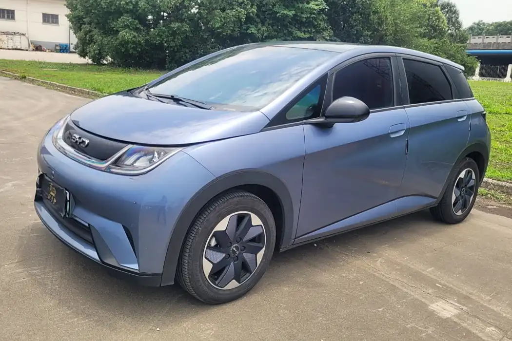BYD Dolphin 2024 Glory Edition 420km Fashion Edition