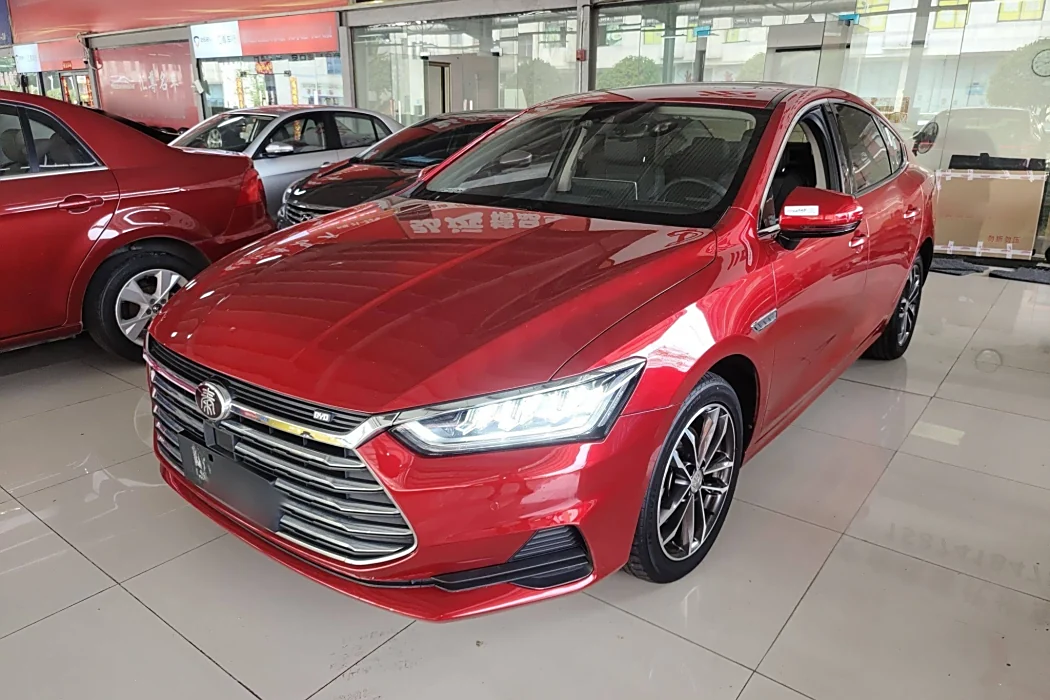 BYD Qin Pro 2018 model 1.5TI Automatic Zhilian Fengyao Type