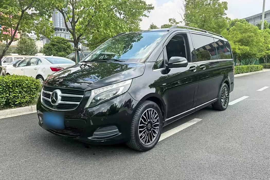 Mercedes-Benz V-Class 2018 V 260 Premium Edition State VI