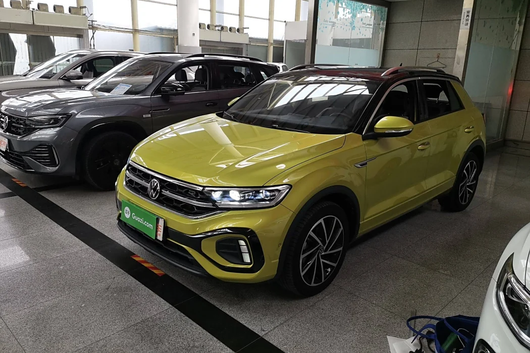 Volkswagen T-ROC Exploring Song 2023 300TSI DSG two-wheel drive Starlight Version