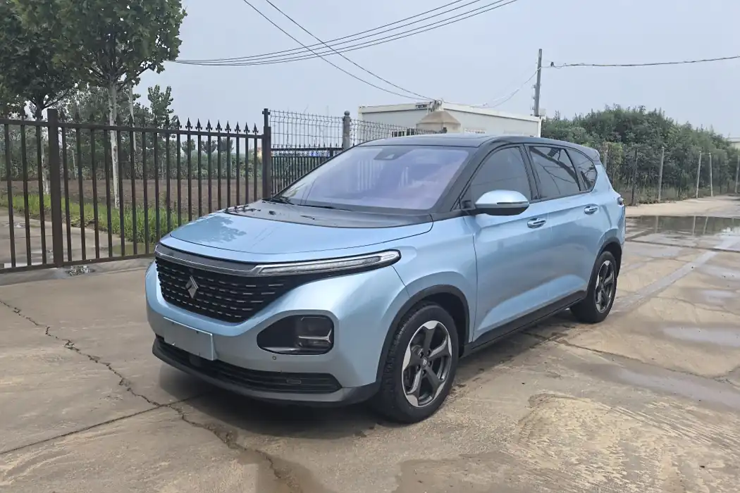 Baojun RM-5 2019 1.5T CVT 24-hour online premium 6-seater