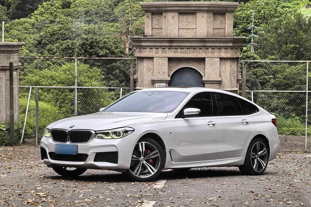 BMW 6 Series GT 2018 640i xDrive M Sport Package