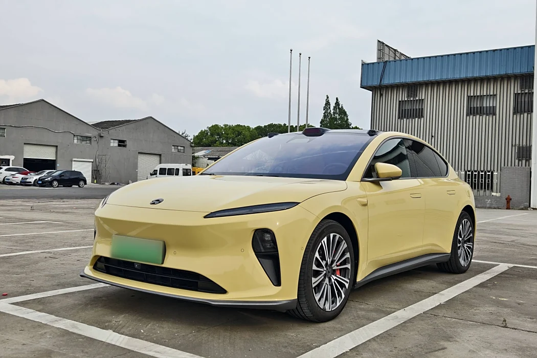 Azera ET5 2022 75kWh
