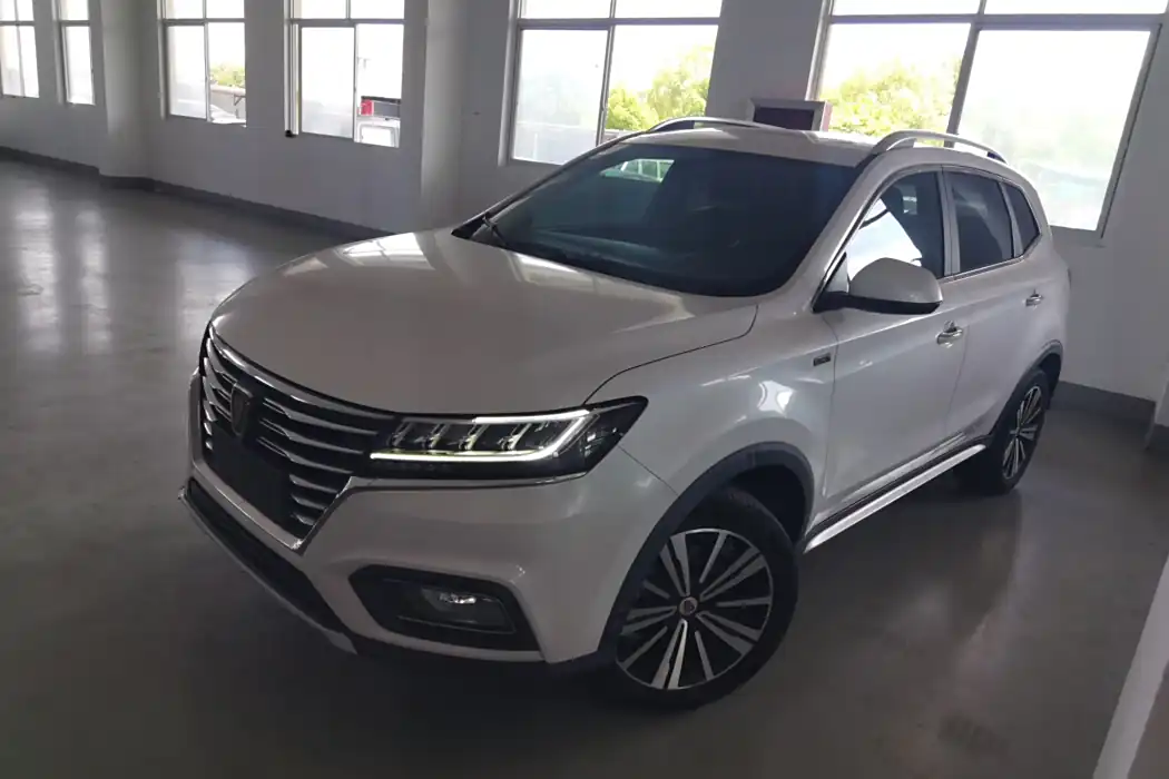 Roewe RX5 New Energy 2017 eRX5 50T Hybrid Interconnection Premium Ultimate Edition