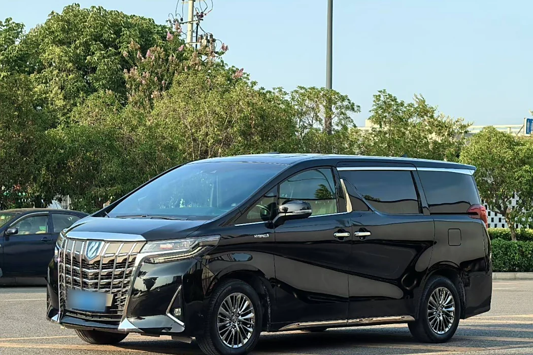 Toyota Elfa 2021 dual-engine 2.5L Premium Edition
