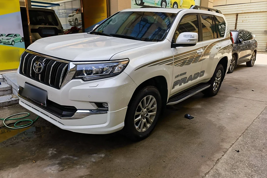 Toyota Prado 2018 3.5L automatic TX-L rear-mounted spare tire