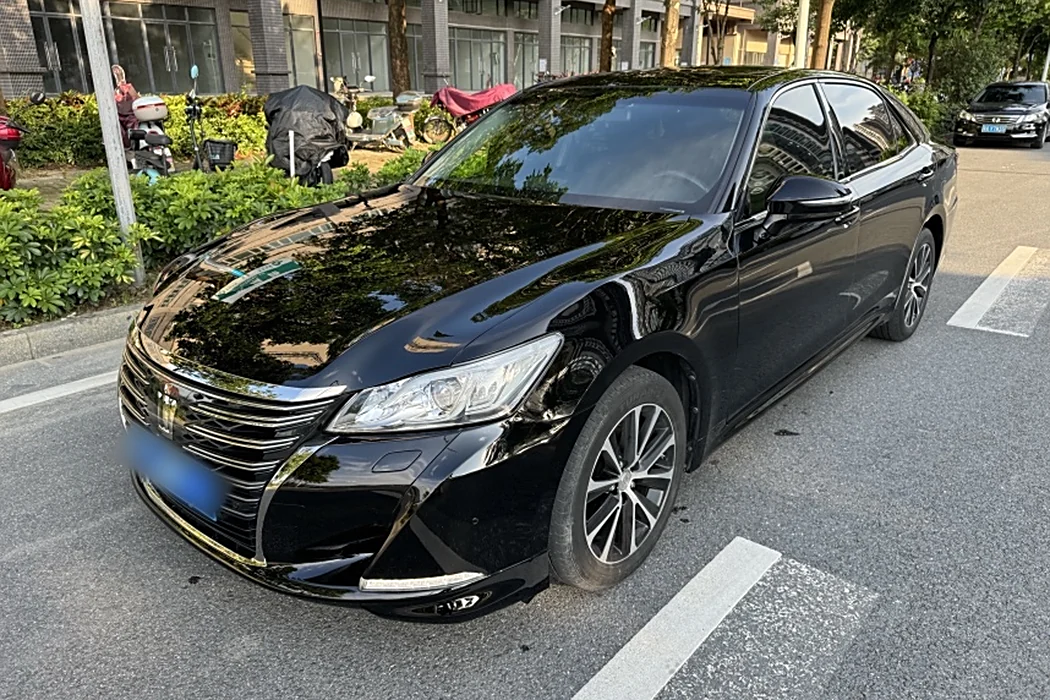 Toyota Crown 2018 2.0T Fashion Edition