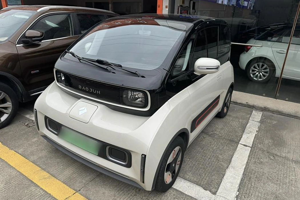 Baojun KiWi EV 2022 Designer Light Edition Lithium Ternary
