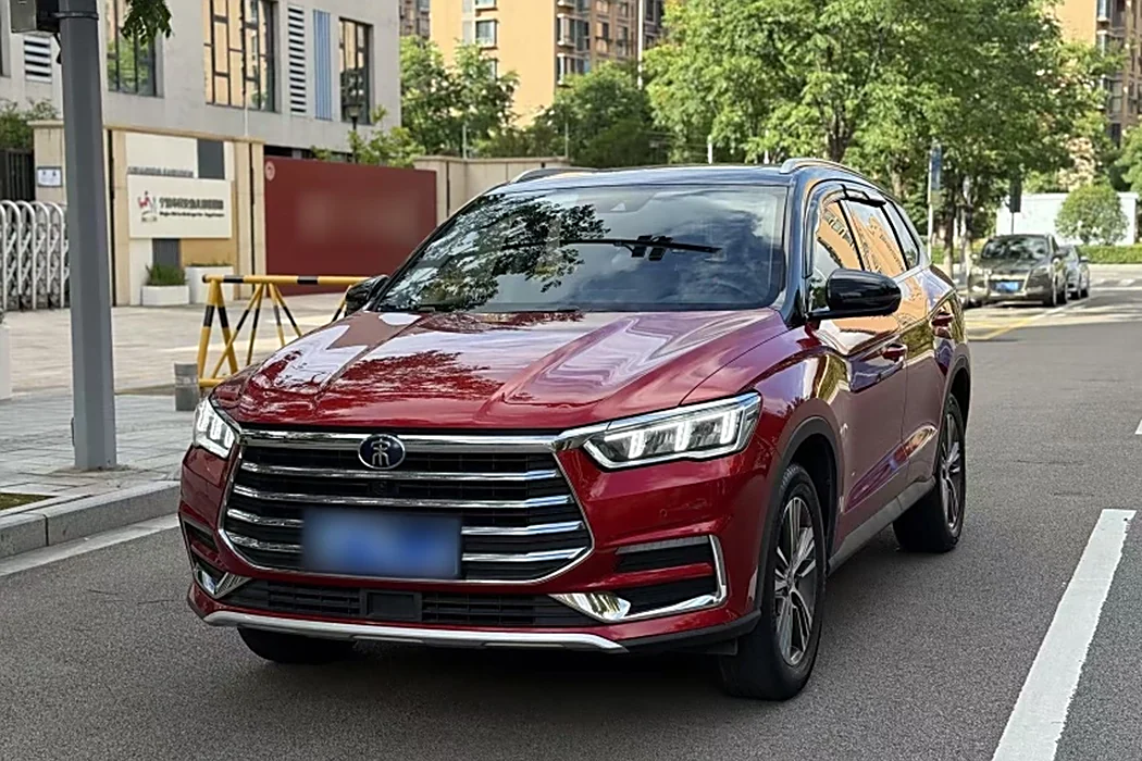 BYD Song Pro 2019 1.5T automatic Luxury