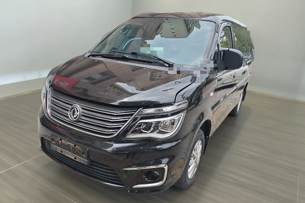 Dongfeng Popular Lingzhi 2018 M5L 1.6L 7-seater luxury