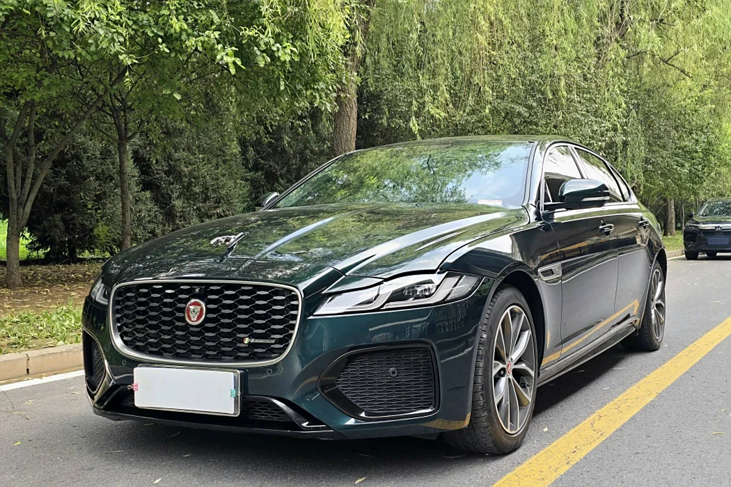 Jaguar XFL 2022 XFL 2.0 T P250 two-wheel drive Elite Sports edition