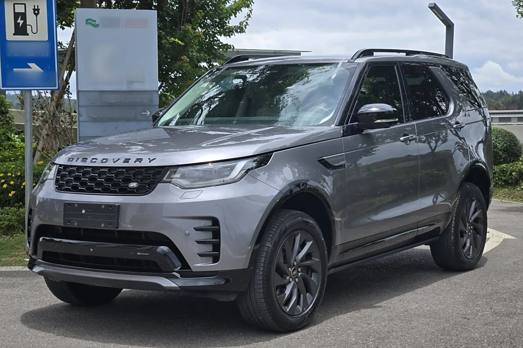 Land Rover Discovery 2023 facelift 360PS R-Dynamic S
