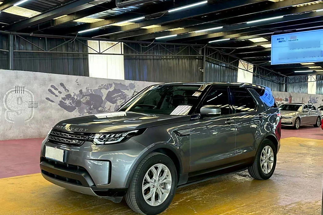 Land Rover Discovery 2019 2.0T SE