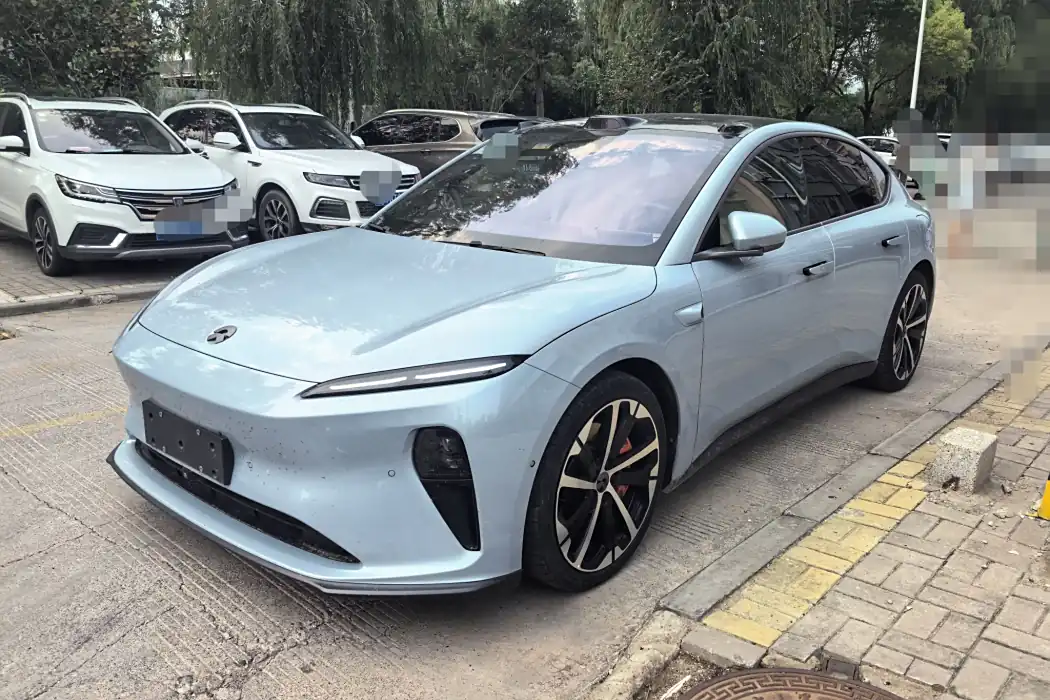 Azera ET5 2022 75kWh