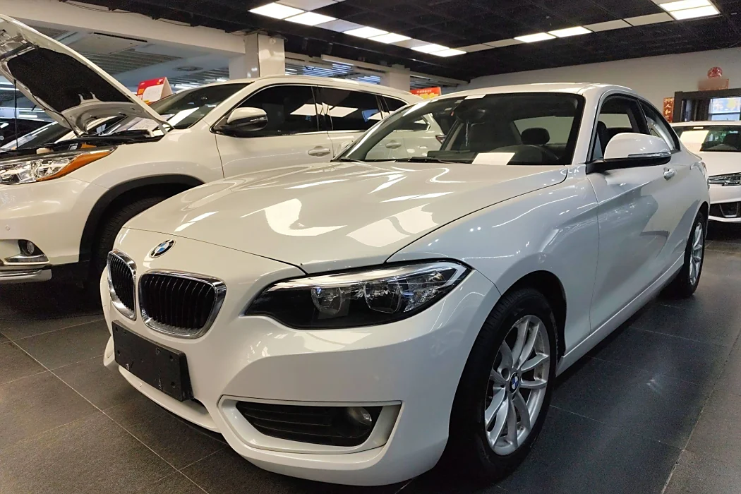 BMW 2 Series (imported) 2015 218i