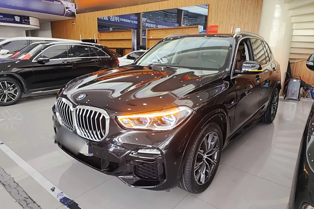 BMW X5 (Import) 2021 xDrive40i M Sport Package