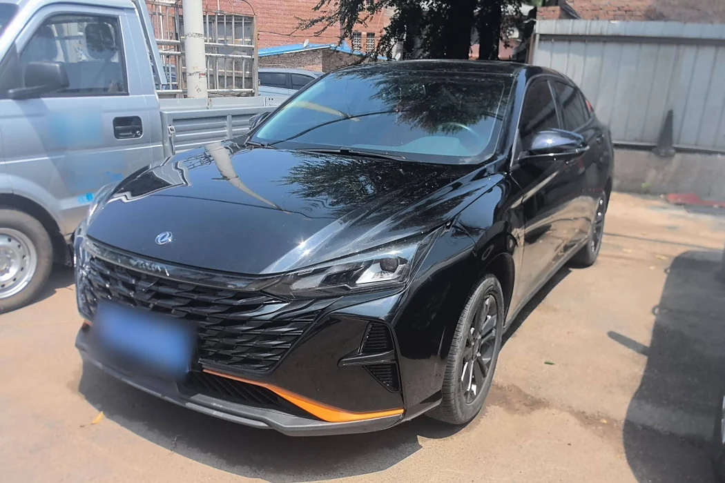 Dongfeng Fengshen Yixuan 2023 Mach Version 1.5L Automatic Tracking Version