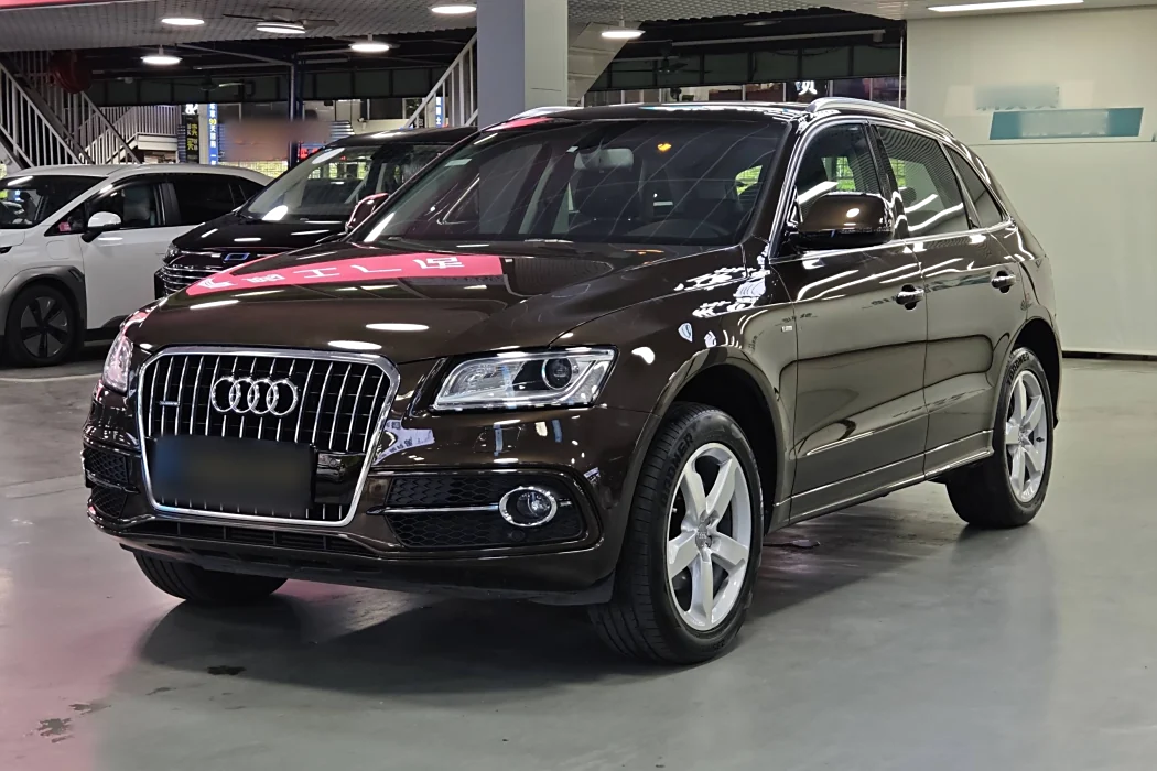 Audi Q5 2017 Plus 40 TFSI aggressive type