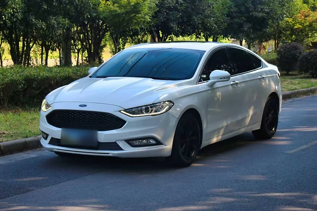 Ford Mondeo 2017 facelift EcoBoost 200 fashion type