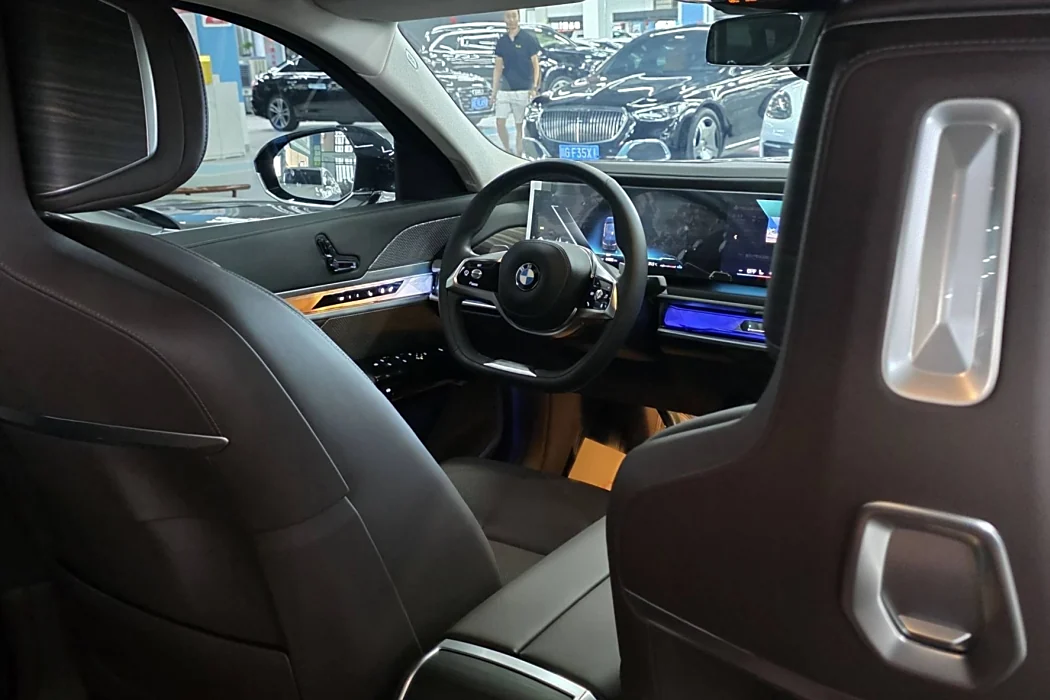 Фото машины