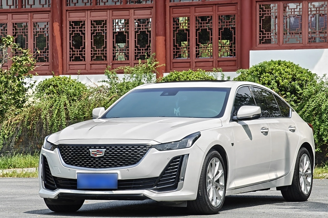 Cadillac CT5 2023 28T Luxury (Standard Version)