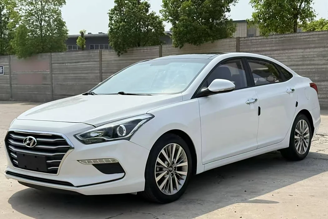 Hyundai Mingtu 2017 1.8L automatic Intelligent GLS Country V